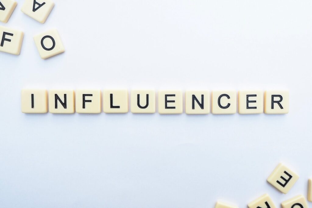 Tre modi per collaborare con un influencer