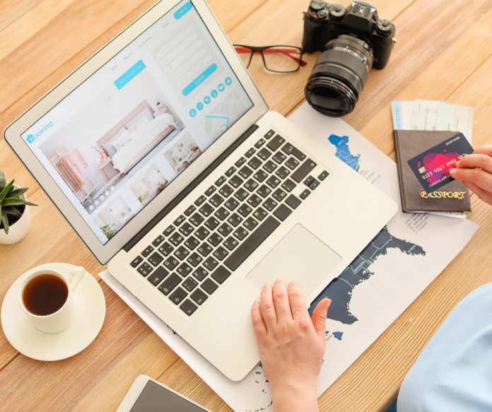 Booking.com Aumenta i Costi di Transazione