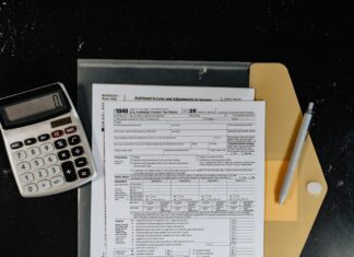 Come gestire al meglio le tasse e le imposte per la tua struttura: consigli utili